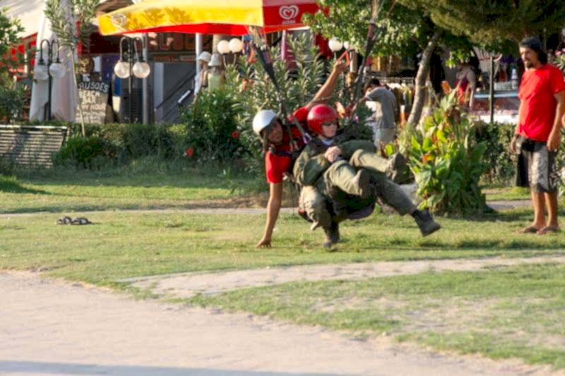 yamaç paraşütü ölüdeniz inişi